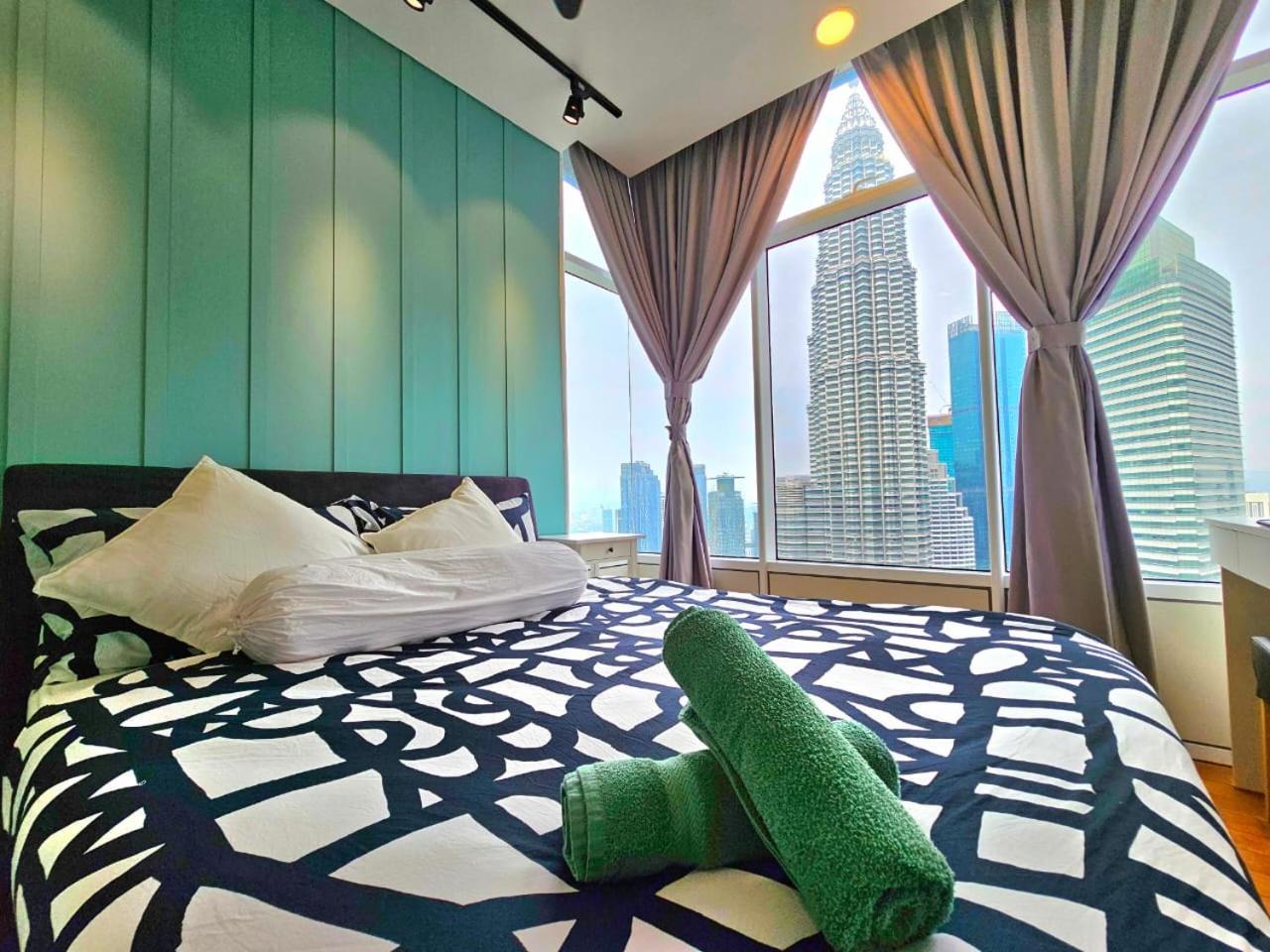 Sky Suites Klcc At Kuala Lumpur Extérieur photo